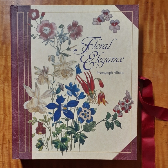 Floral Elegance Photo Album Set 9x7 inches - Picture 2 of 7